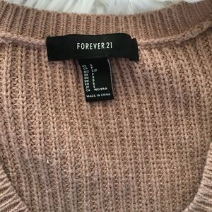 Forever 21 Sweaters - 🌺Forever 21 mauve color sweater size S Forever 21 Sweaters - 🌺Forever 21 mauve color sweater size S